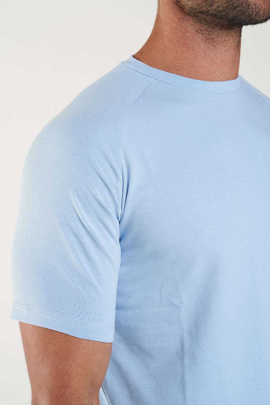 THE MUSCLE BASIC T-SHIRT - LICHTBLAUW